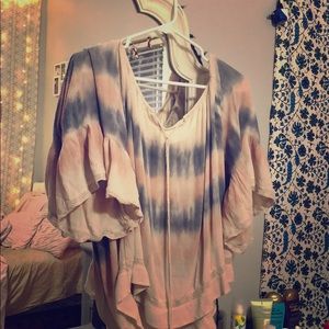 faded American eagle mid sleeved top